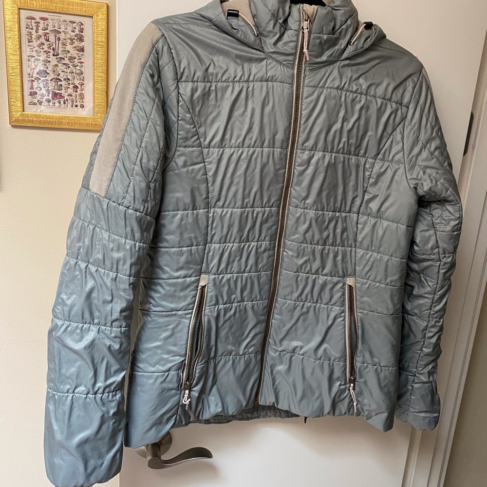 Icebreaker merino cost women’s L sage green